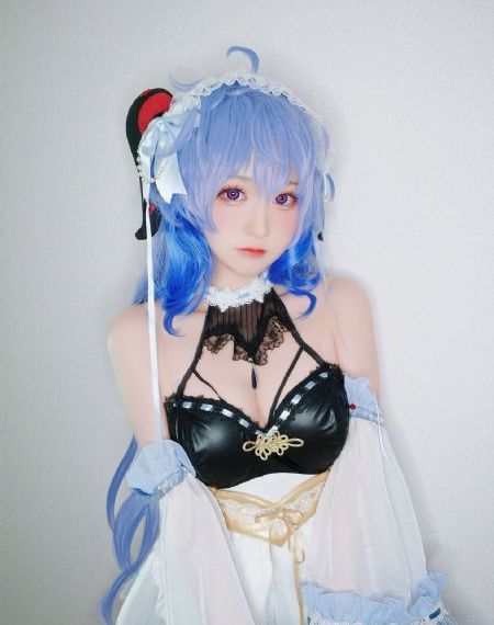 海边的女人